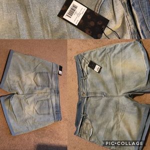 Denim Shorts - sz 26w